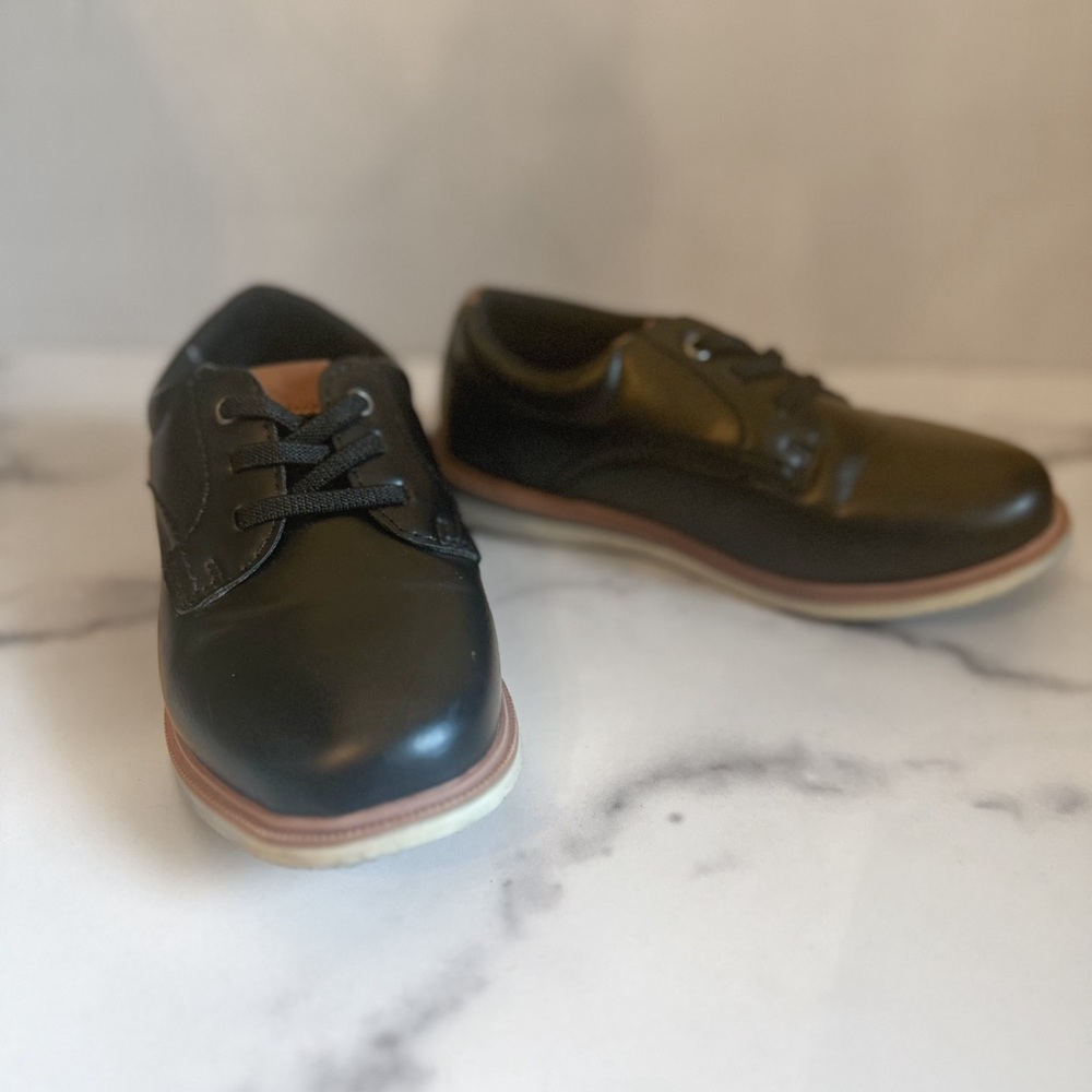 Max and Jake Mix No. 6 Lil Oscar Slip-On Oxford - size 12M Toddler/Little boy